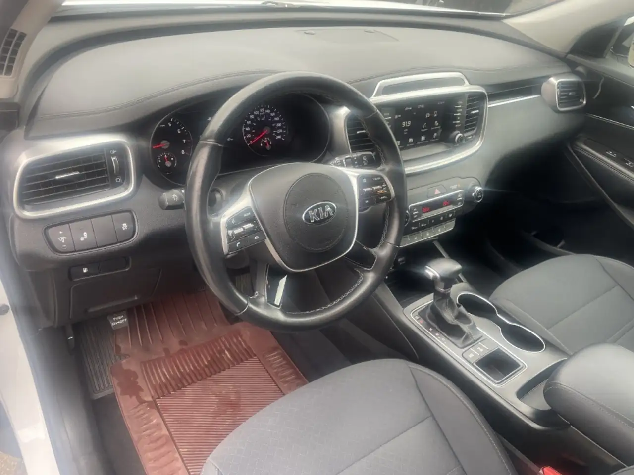 Kia Sorento снимка Kia Sorento