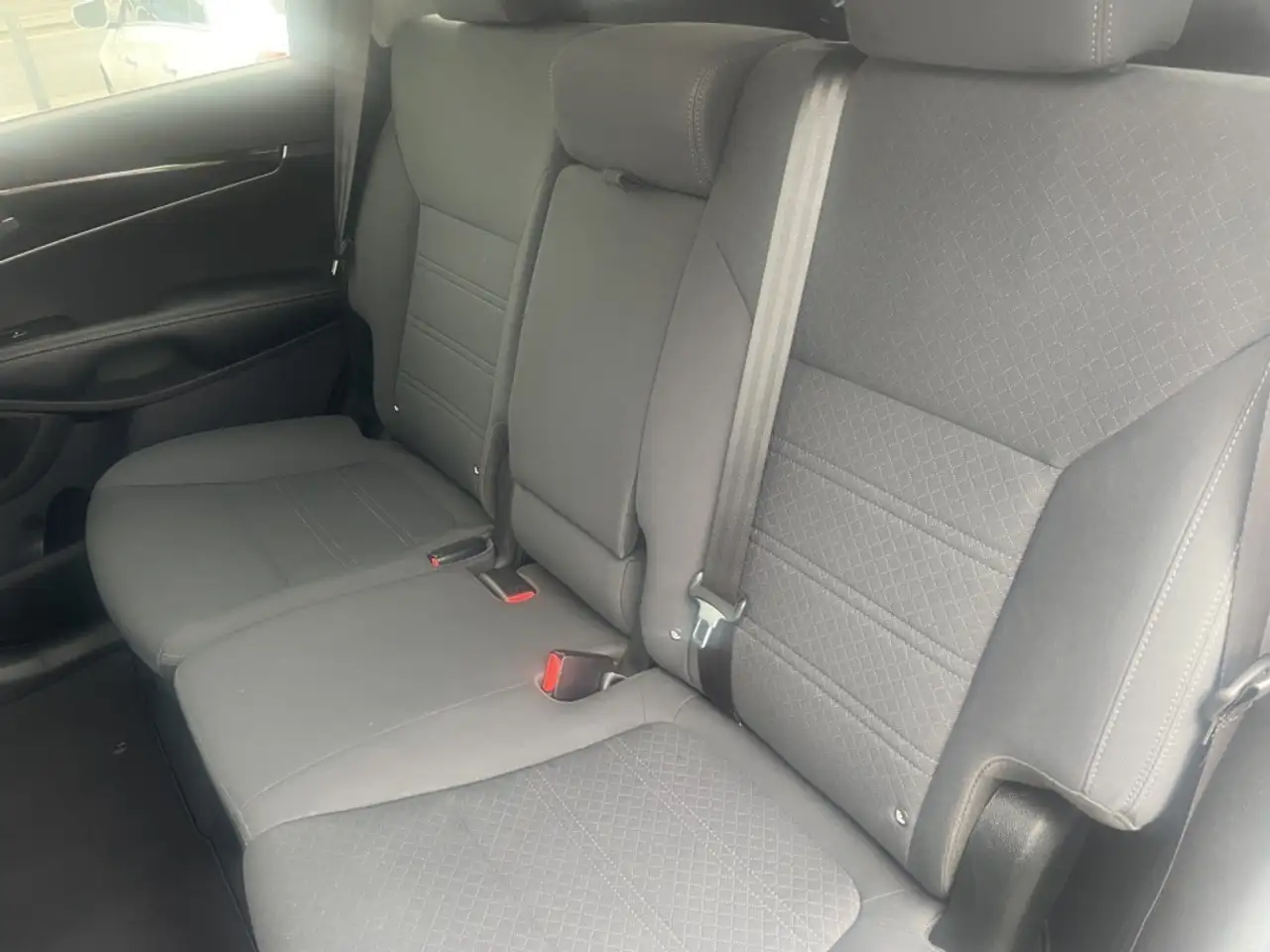 Kia Sorento снимка Kia Sorento