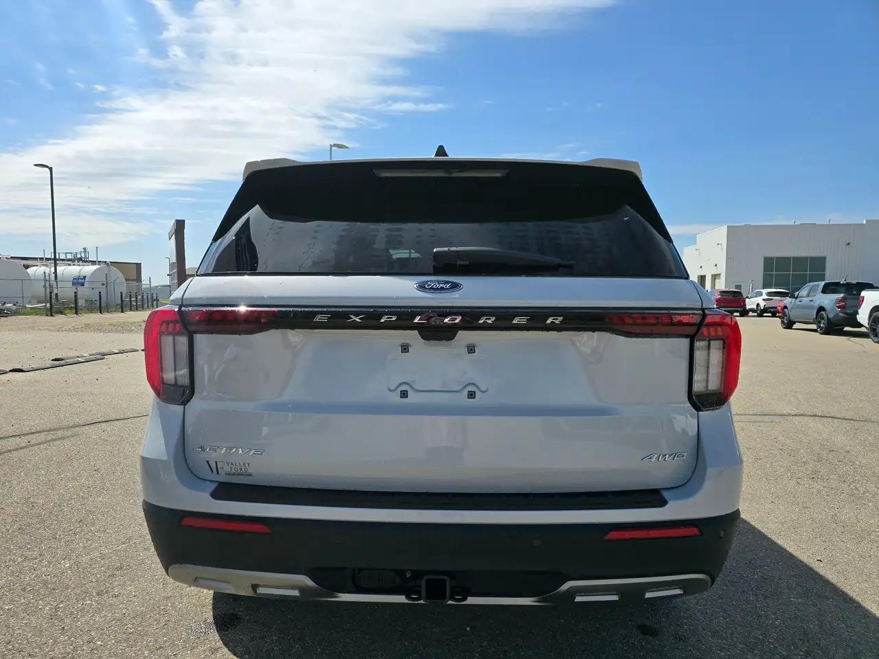 Ford Explorer photo Ford Explorer