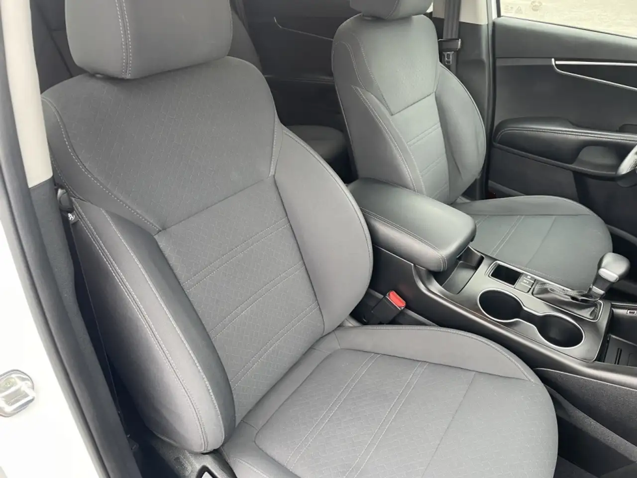 Kia Sorento снимка Kia Sorento