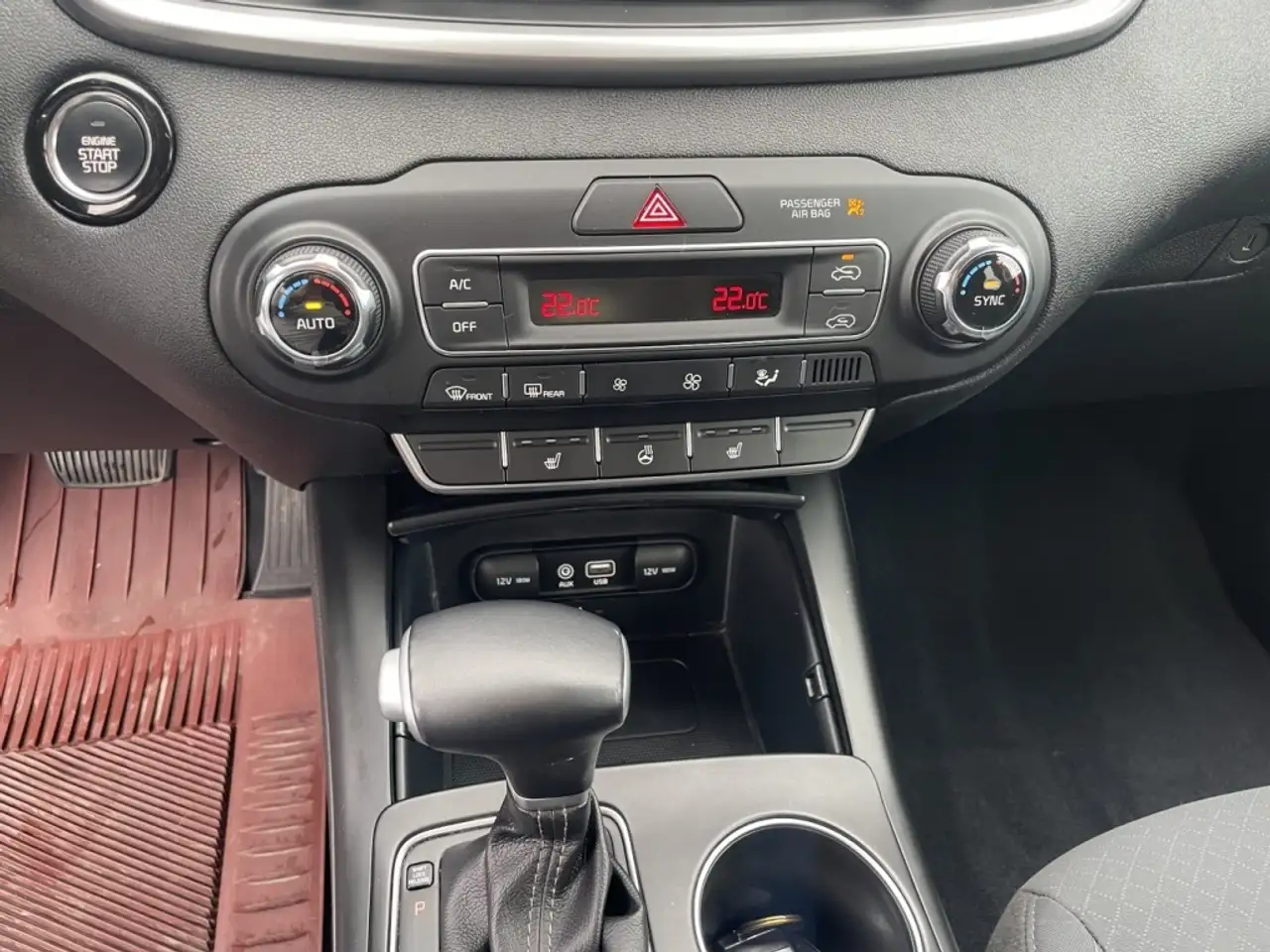 Kia Sorento снимка Kia Sorento