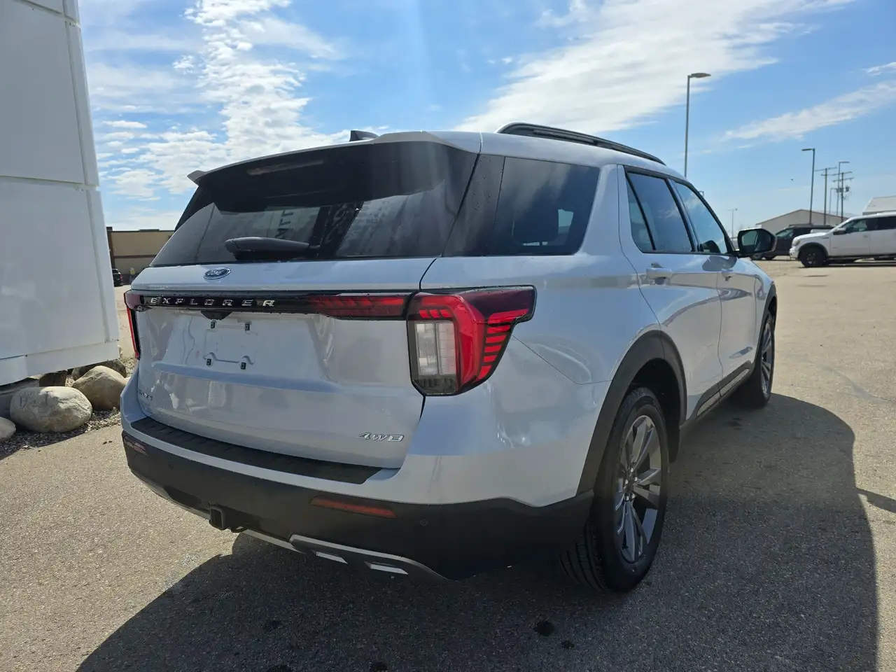 Ford Explorer photo Ford Explorer