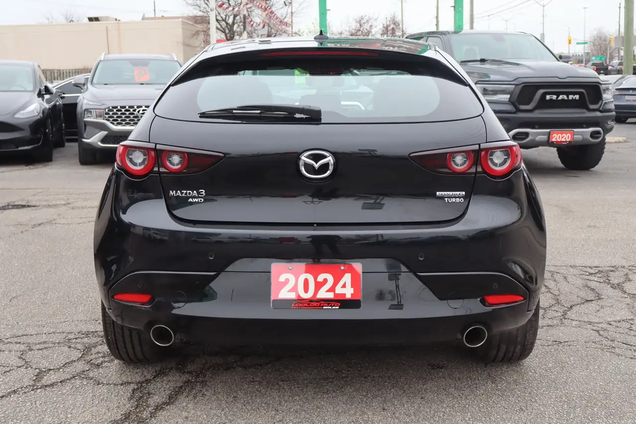 Mazda 3 снимка Mazda 3