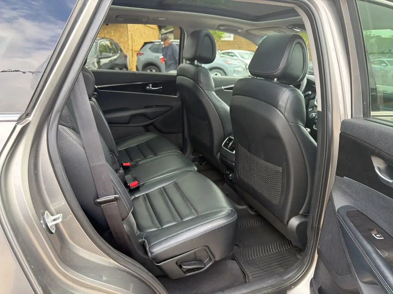 Kia Sorento снимка Kia Sorento