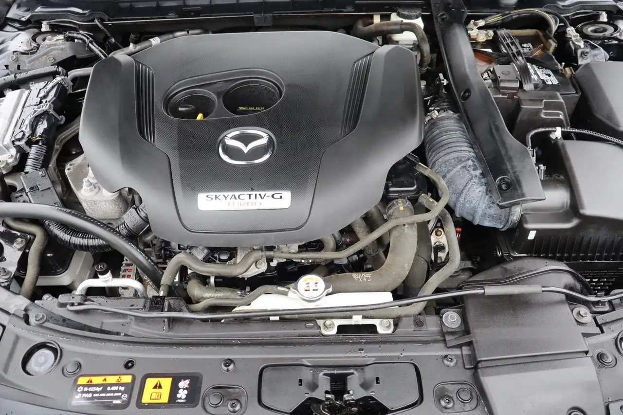 Mazda 3 снимка Mazda 3