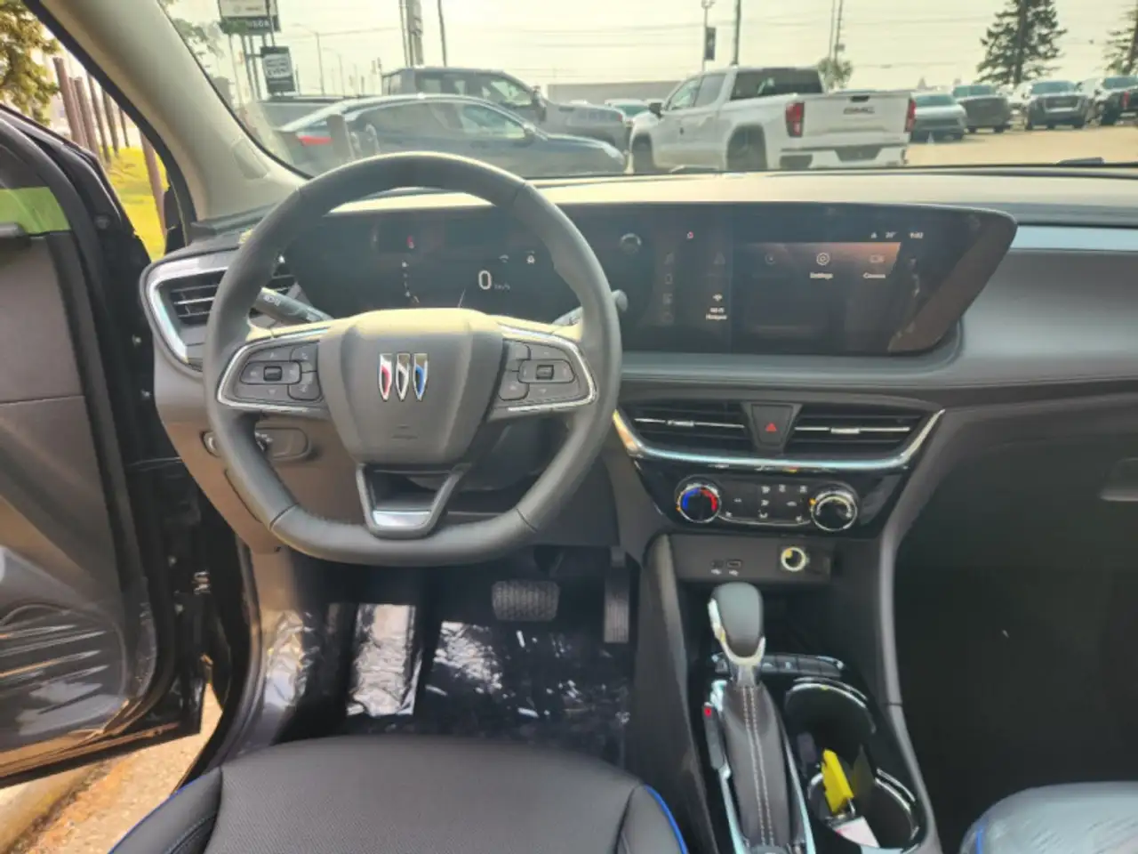 Buick Encore photo Buick Encore