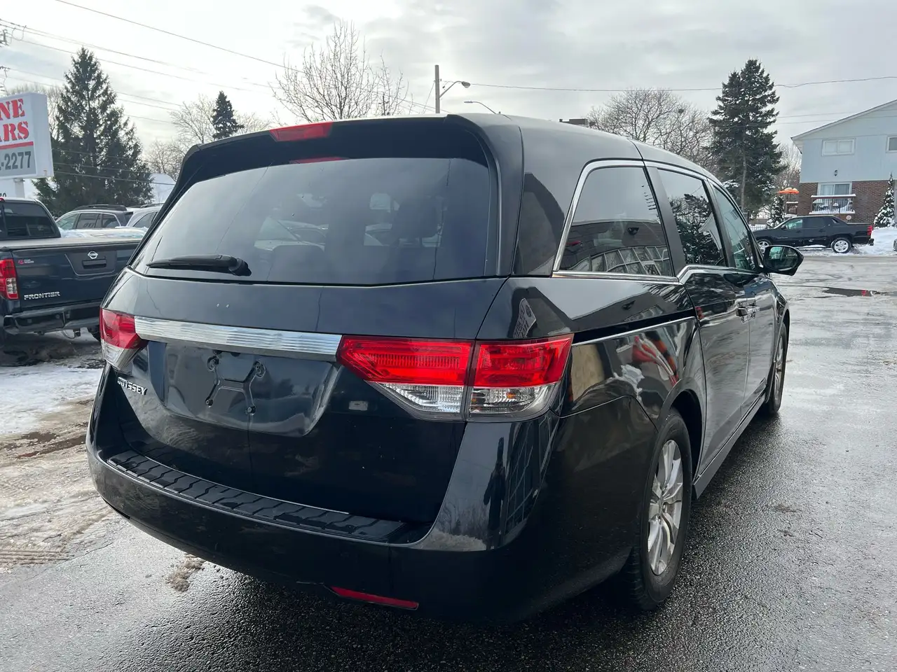 Honda Odyssey снимка Honda Odyssey