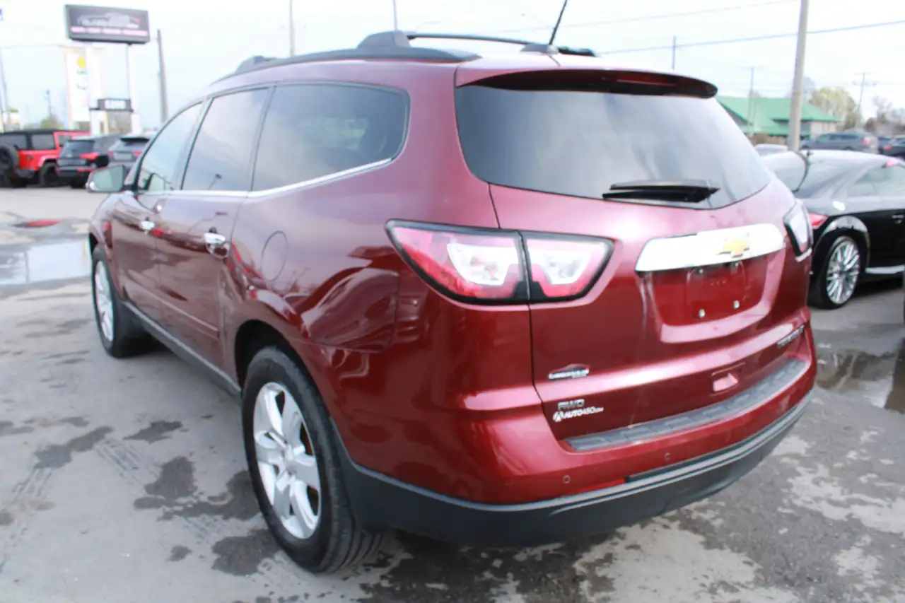Chevrolet Traverse photo Chevrolet Traverse