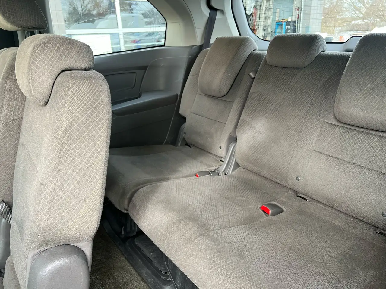 Honda Odyssey снимка Honda Odyssey