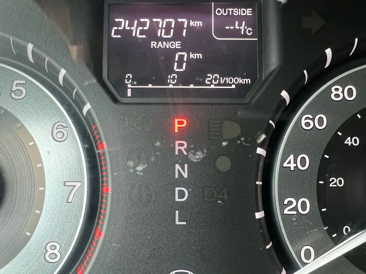 Honda Odyssey снимка Honda Odyssey