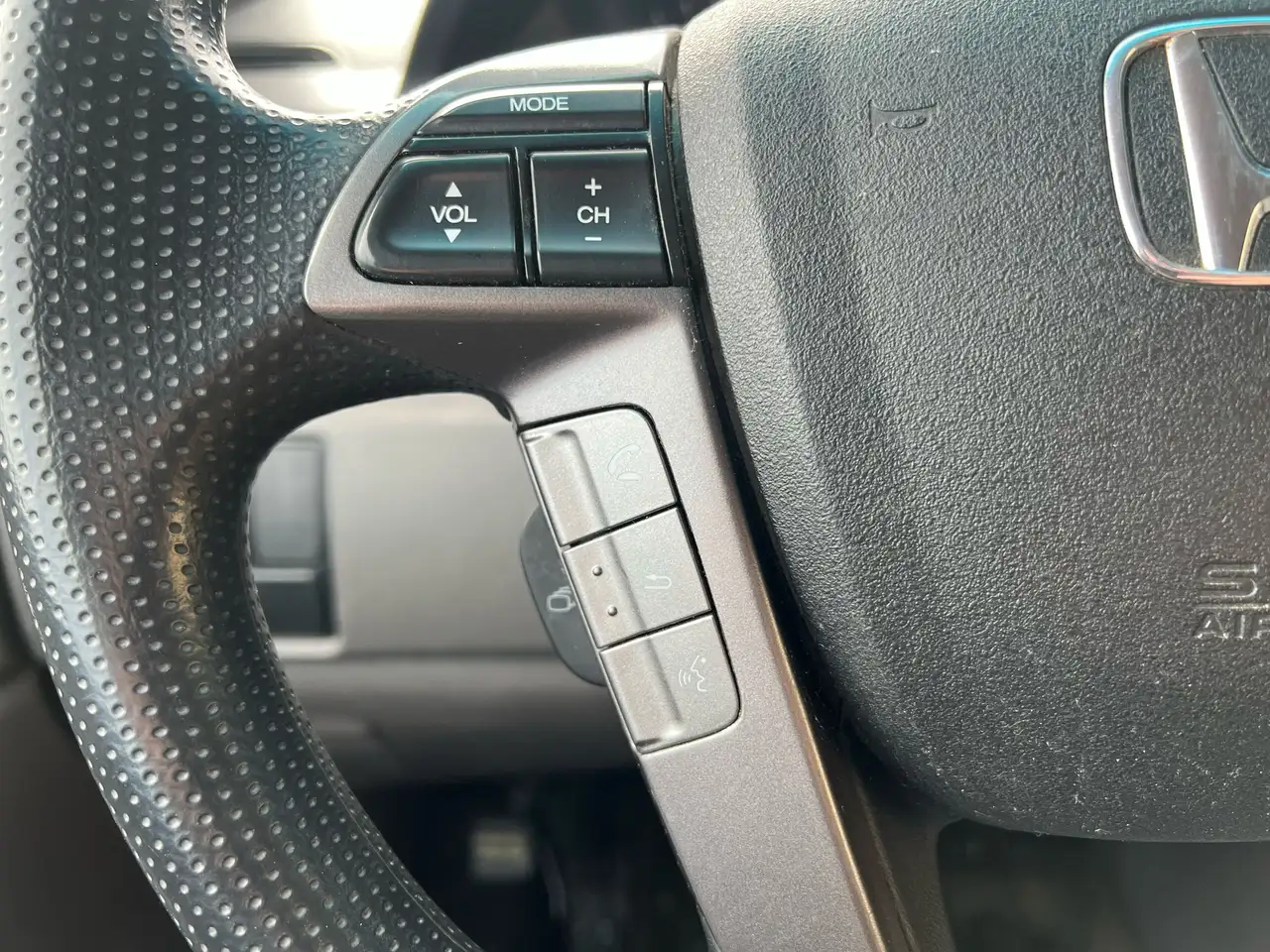 Honda Odyssey снимка Honda Odyssey