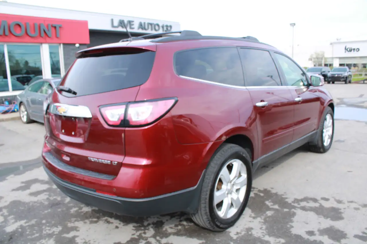 Chevrolet Traverse photo Chevrolet Traverse