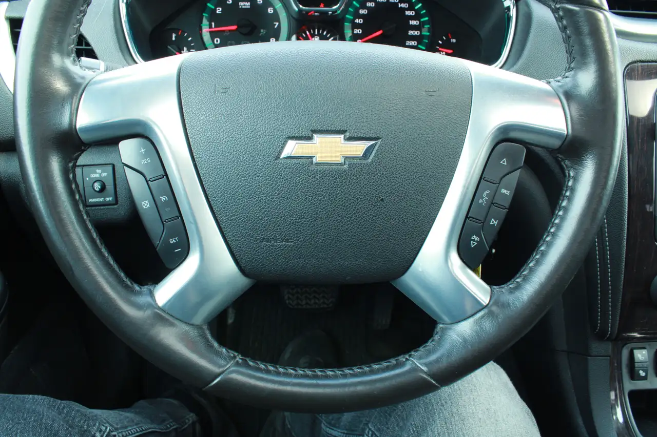 Chevrolet Traverse photo Chevrolet Traverse