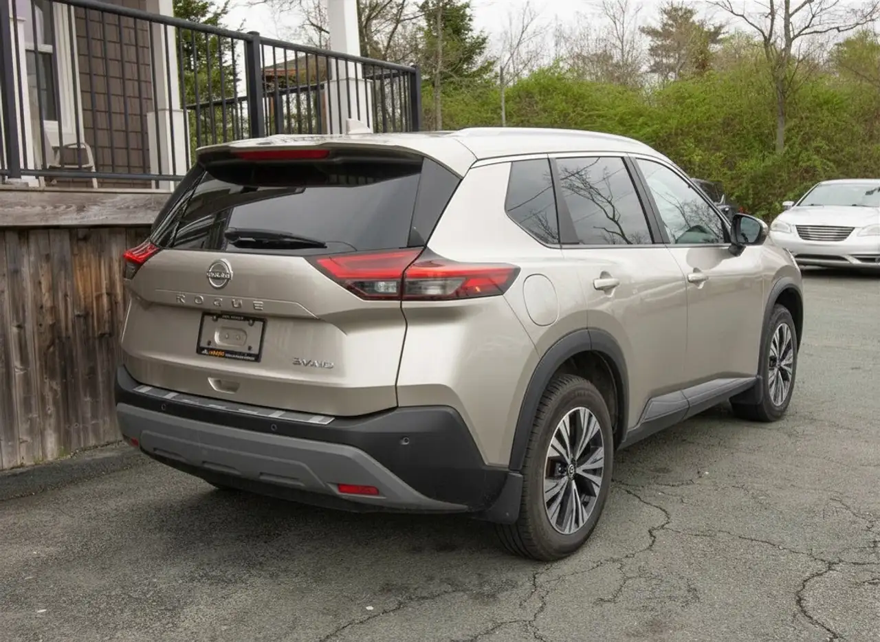 Nissan Rogue снимка Nissan Rogue