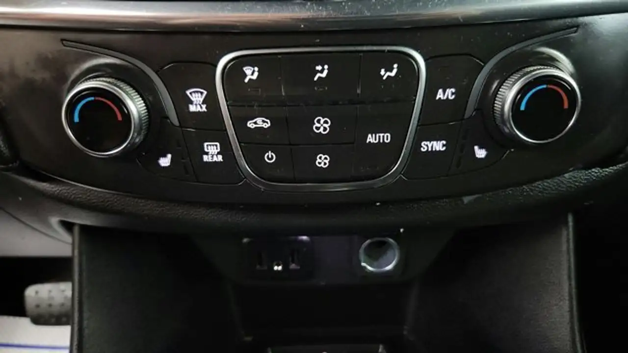 Chevrolet Traverse снимка Chevrolet Traverse