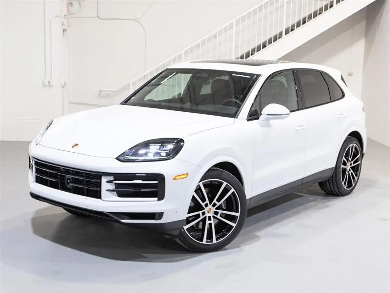 Porsche Cayenne снимка Porsche Cayenne
