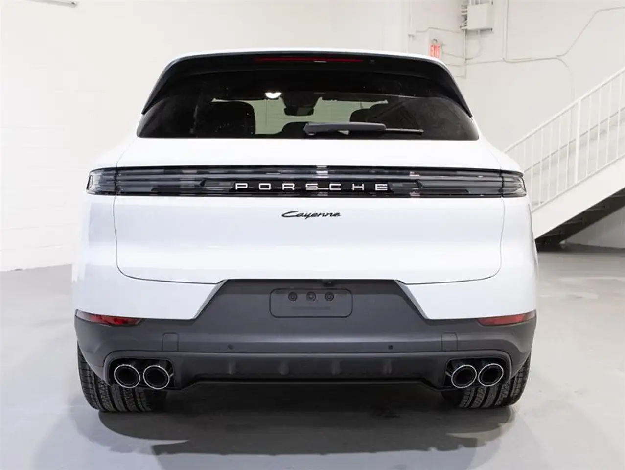 Porsche Cayenne снимка Porsche Cayenne
