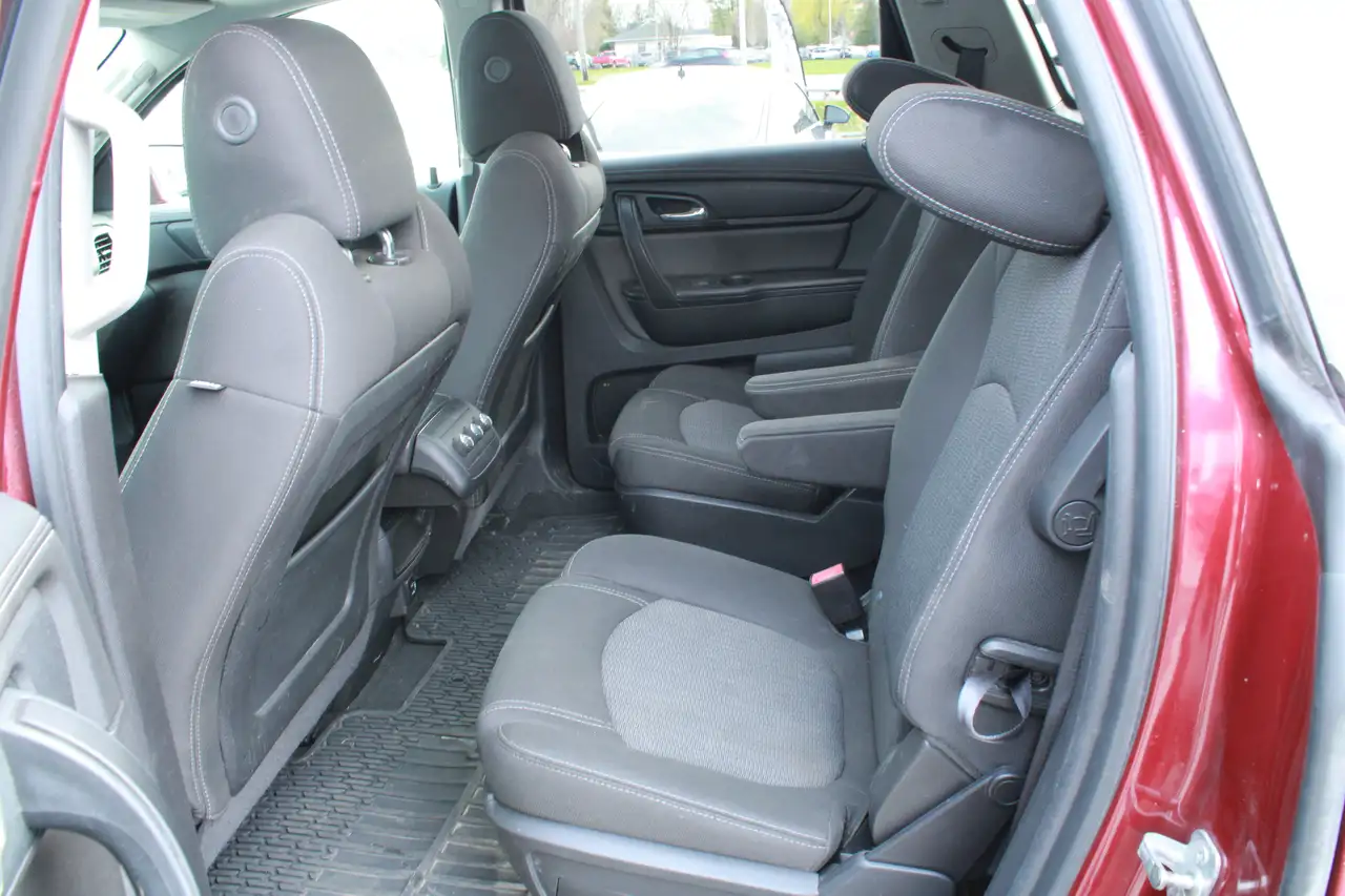 Chevrolet Traverse photo Chevrolet Traverse