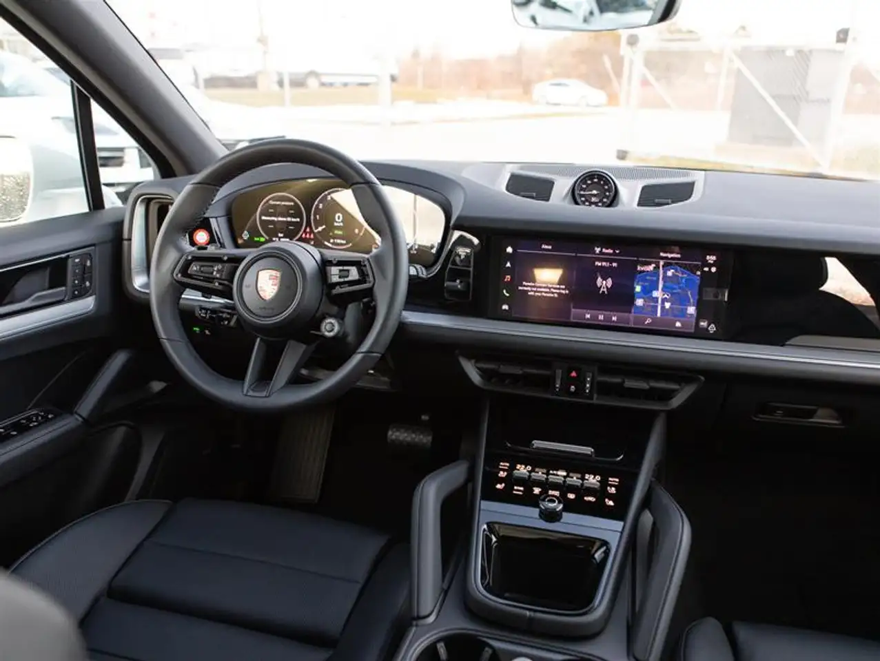 Porsche Cayenne photo Porsche Cayenne