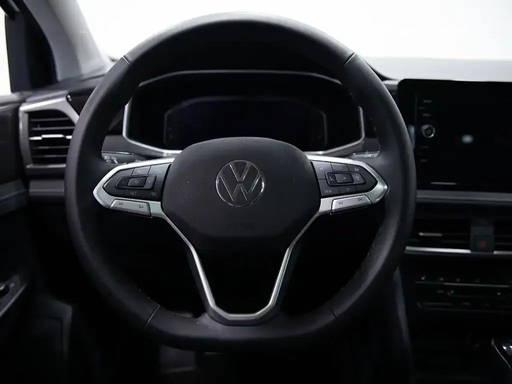 Volkswagen Taos снимка Volkswagen Taos