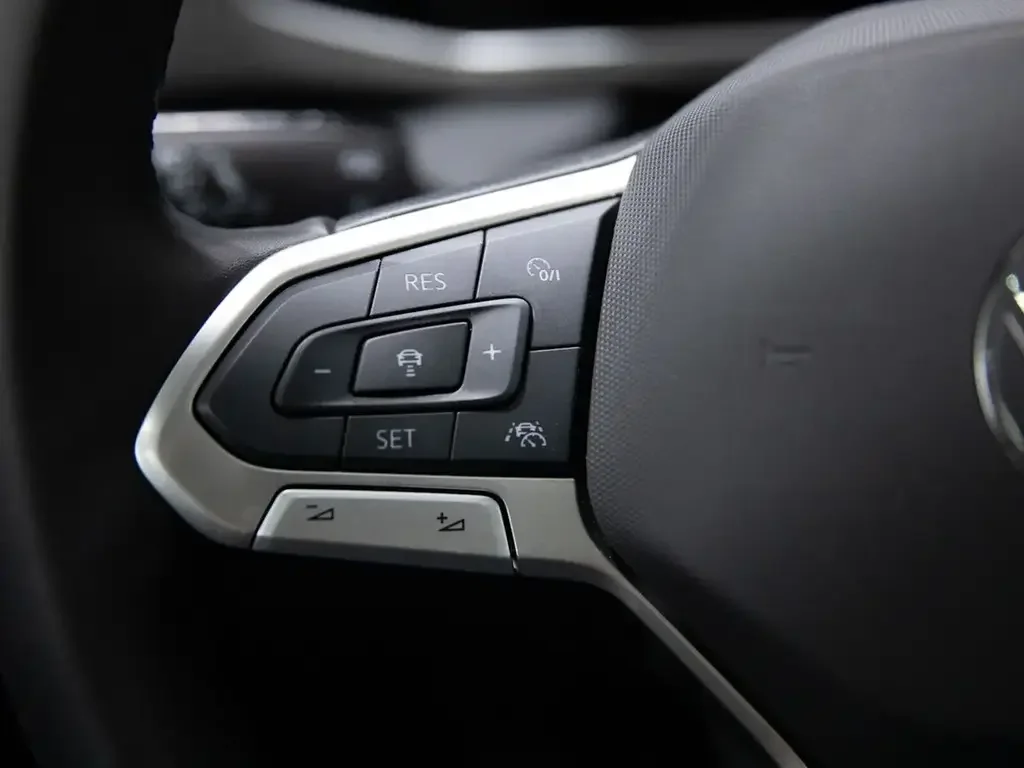 Volkswagen Taos снимка Volkswagen Taos