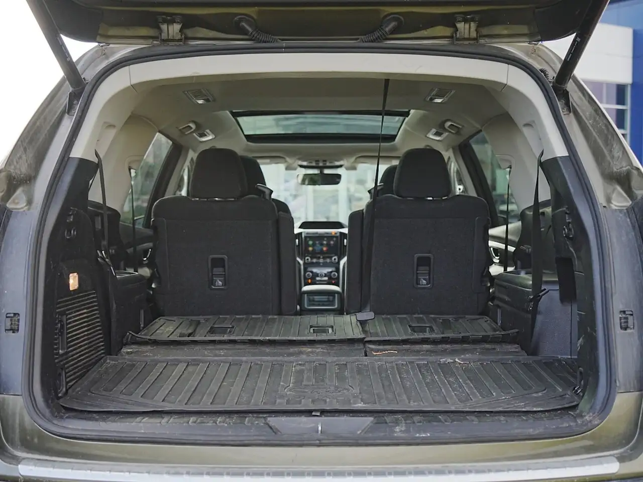 Subaru Ascent снимка Subaru Ascent