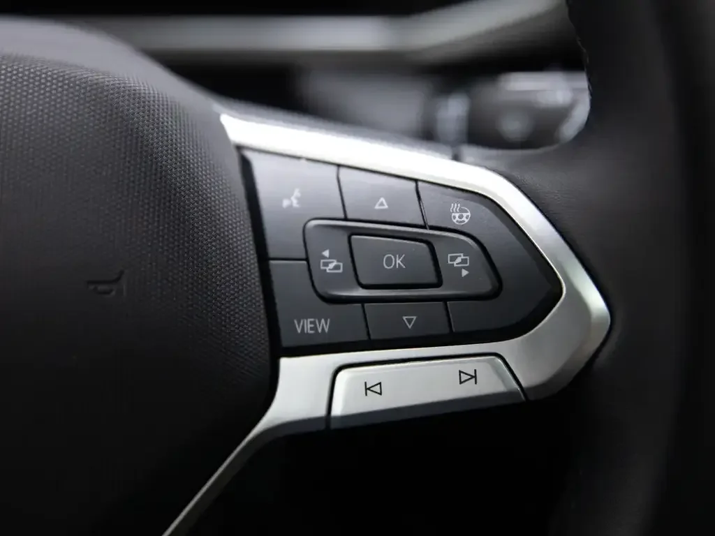 Volkswagen Taos снимка Volkswagen Taos