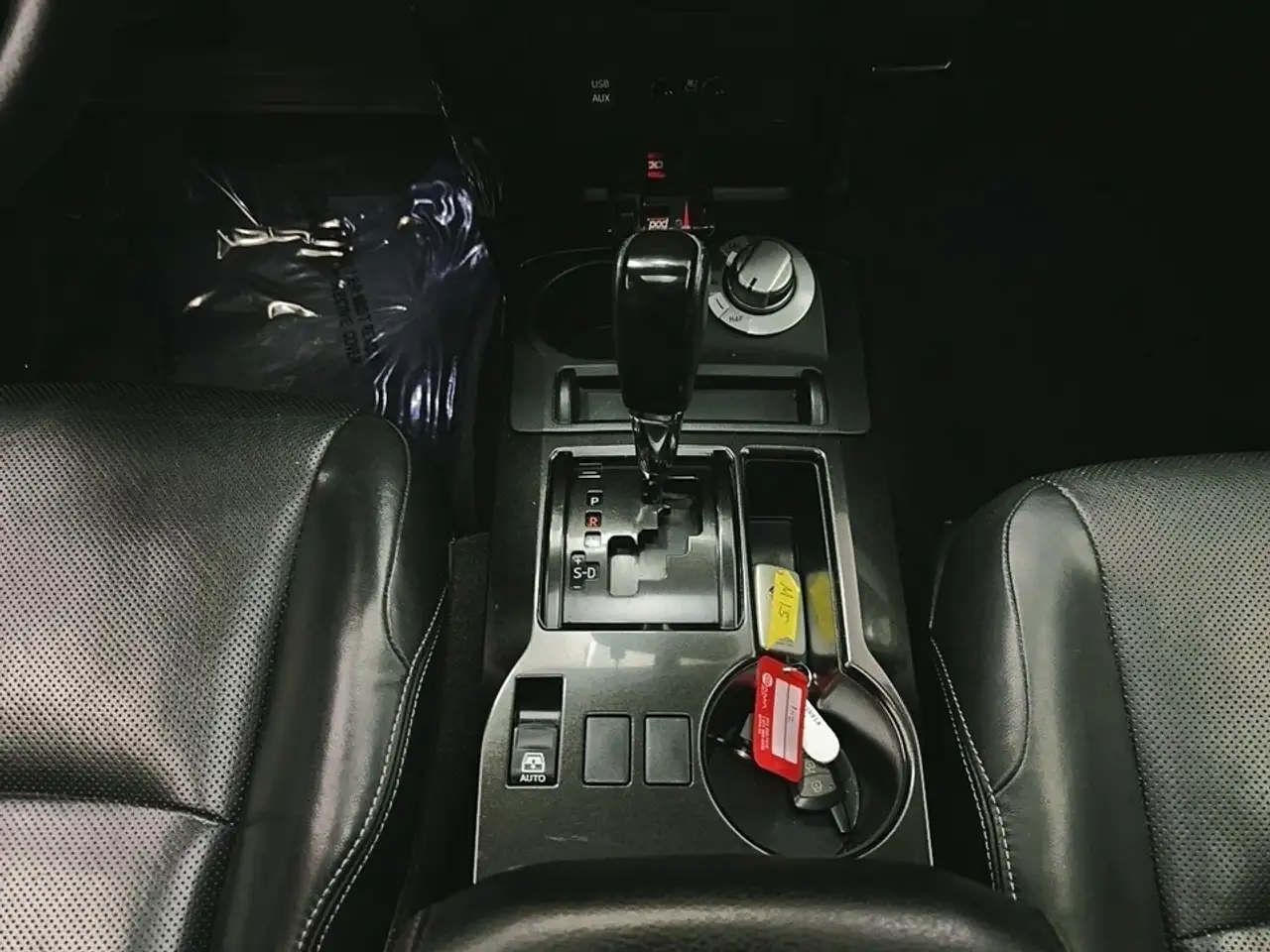 Toyota 4-Runner снимка Toyota 4-Runner