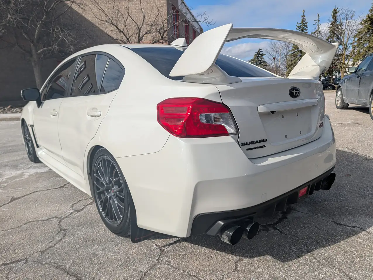 Subaru WRX снимка Subaru WRX