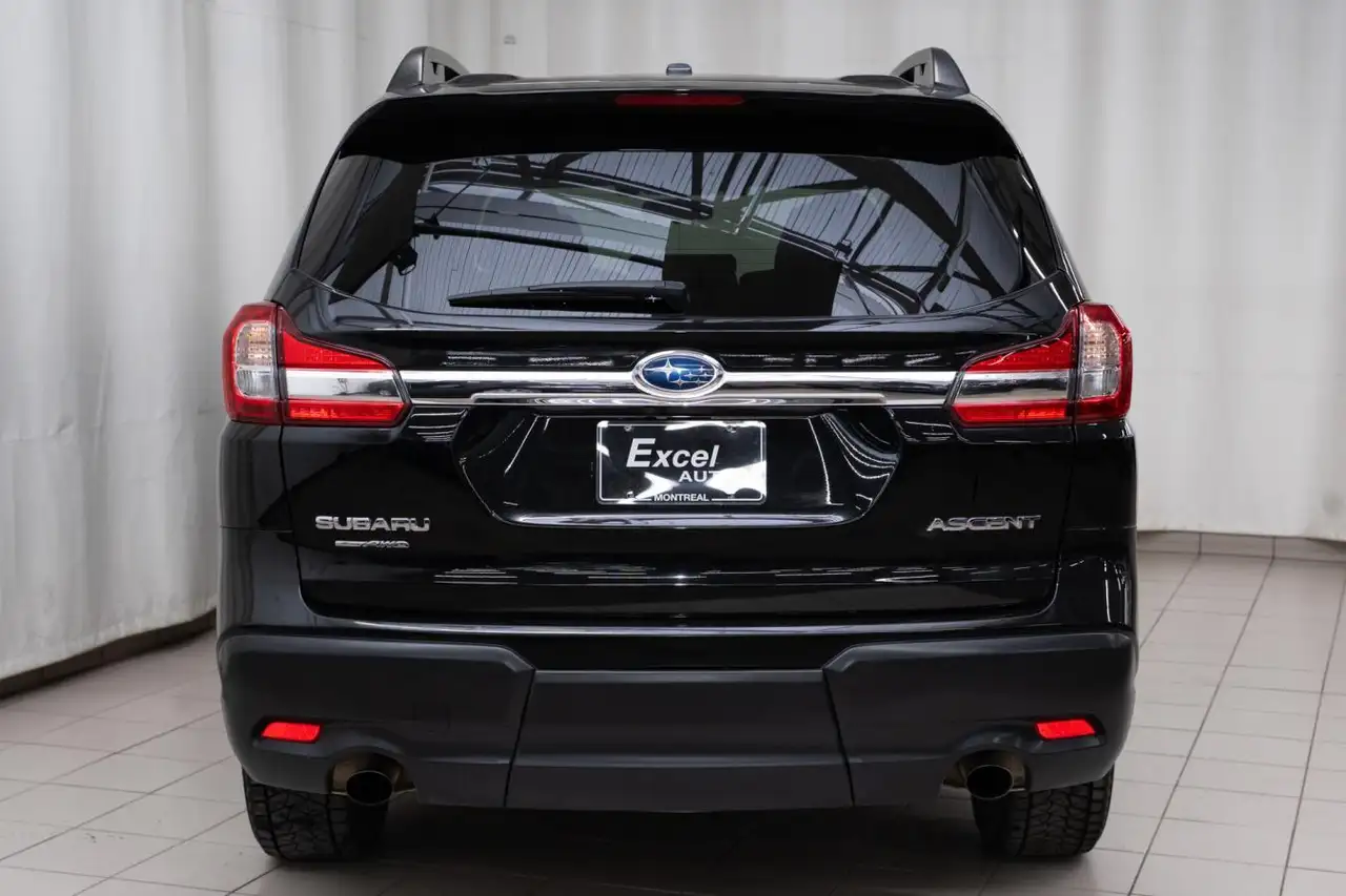 Subaru Ascent снимка Subaru Ascent