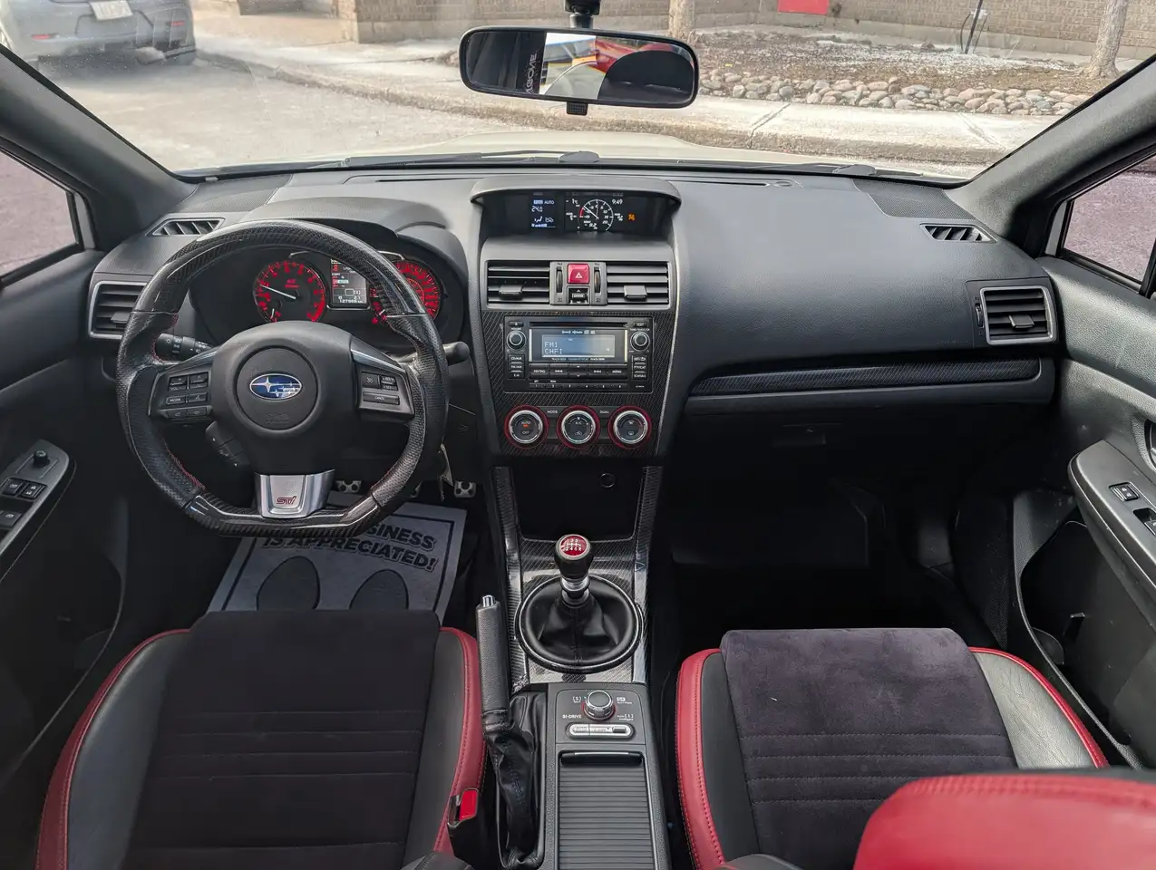 Subaru WRX снимка Subaru WRX
