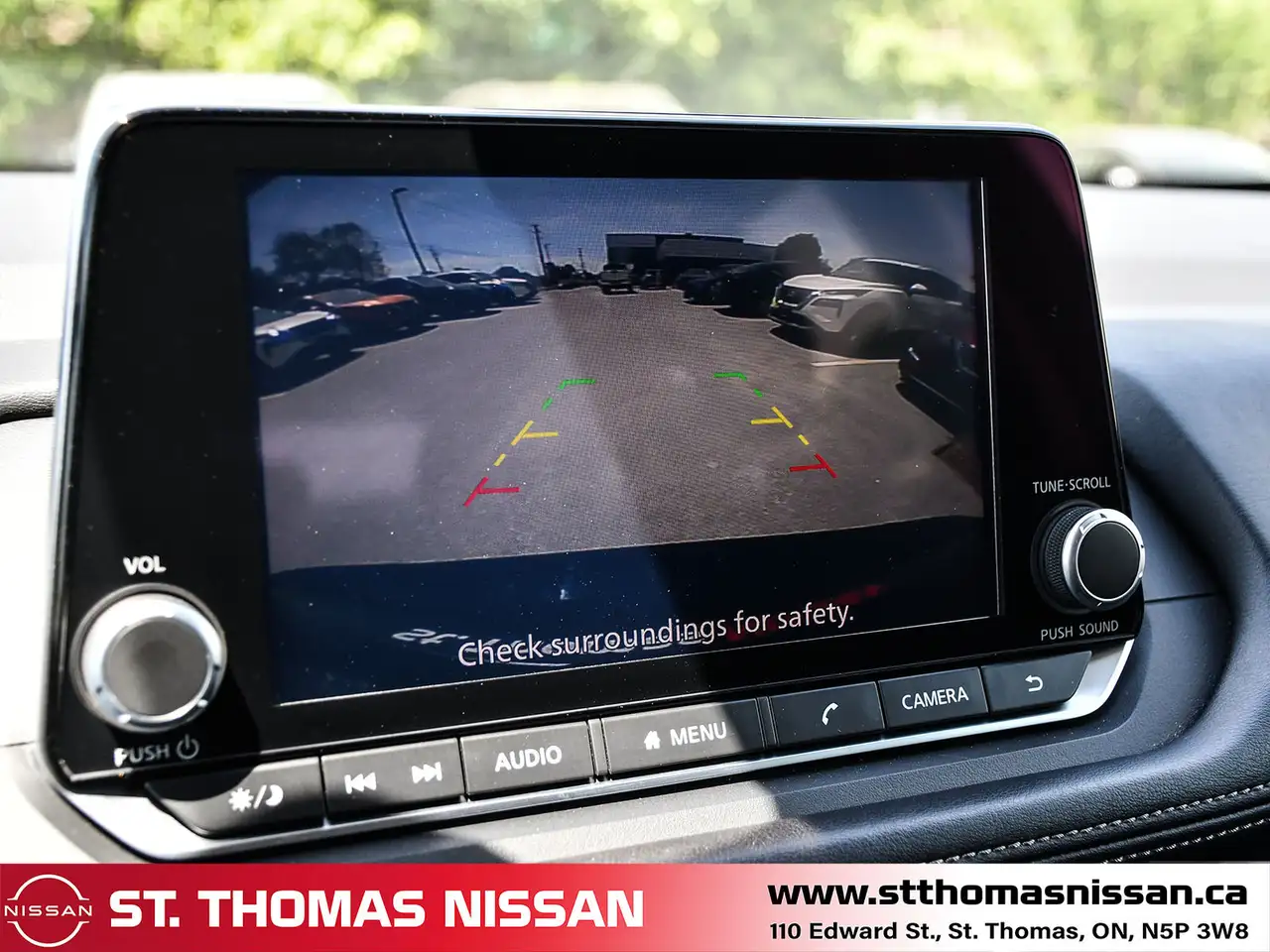 Nissan Rogue fotografie Nissan Rogue