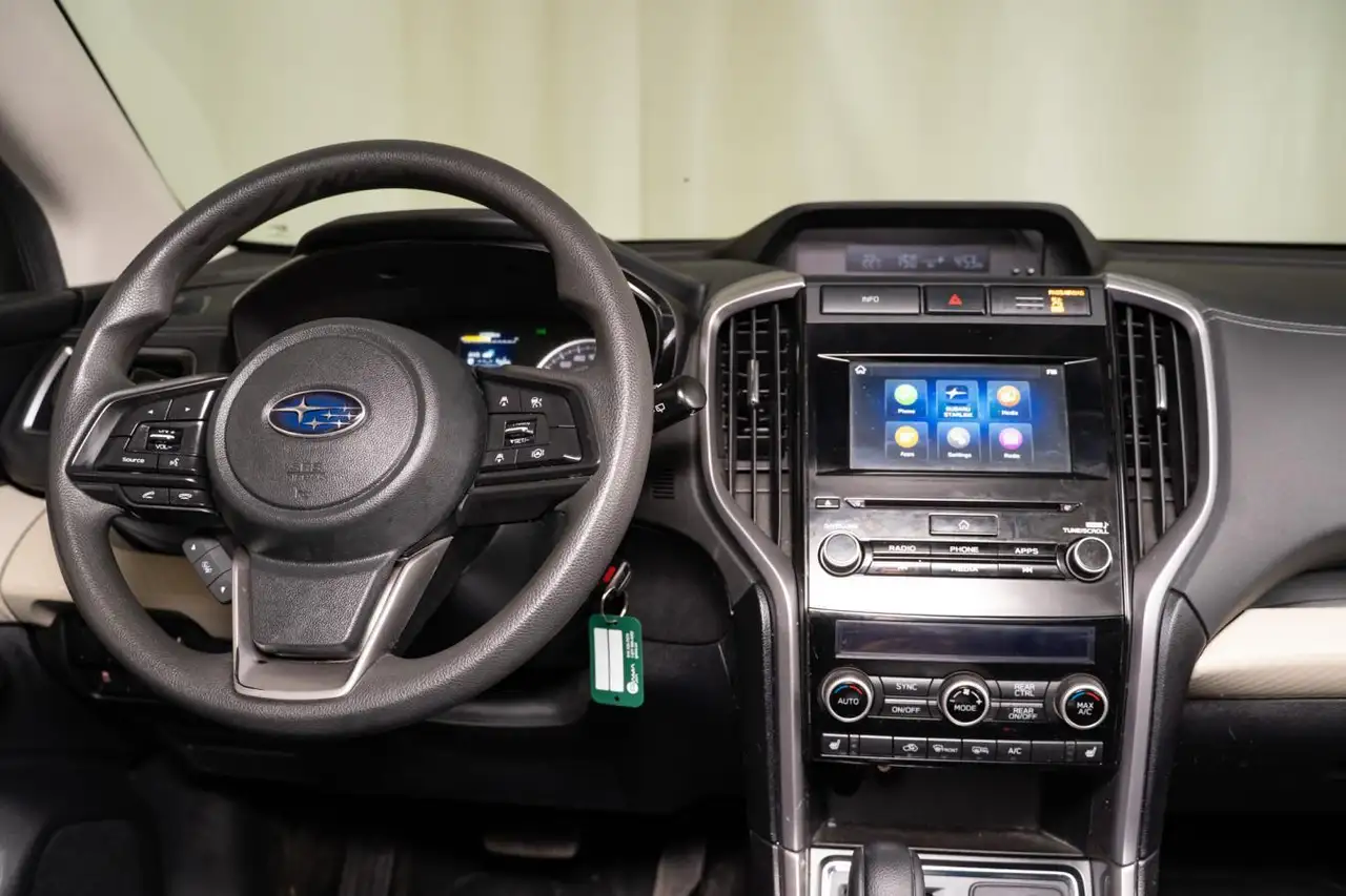 Subaru Ascent снимка Subaru Ascent