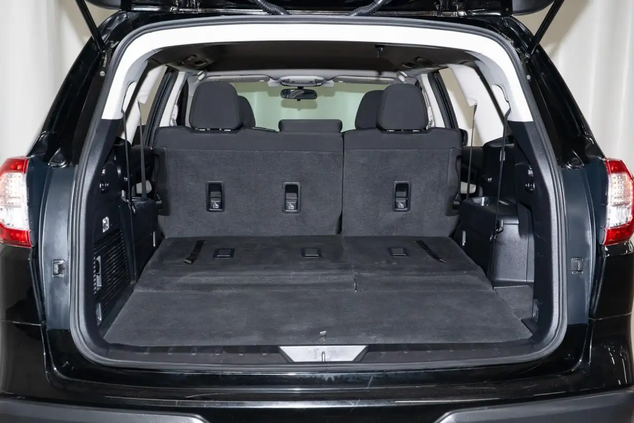 Subaru Ascent снимка Subaru Ascent