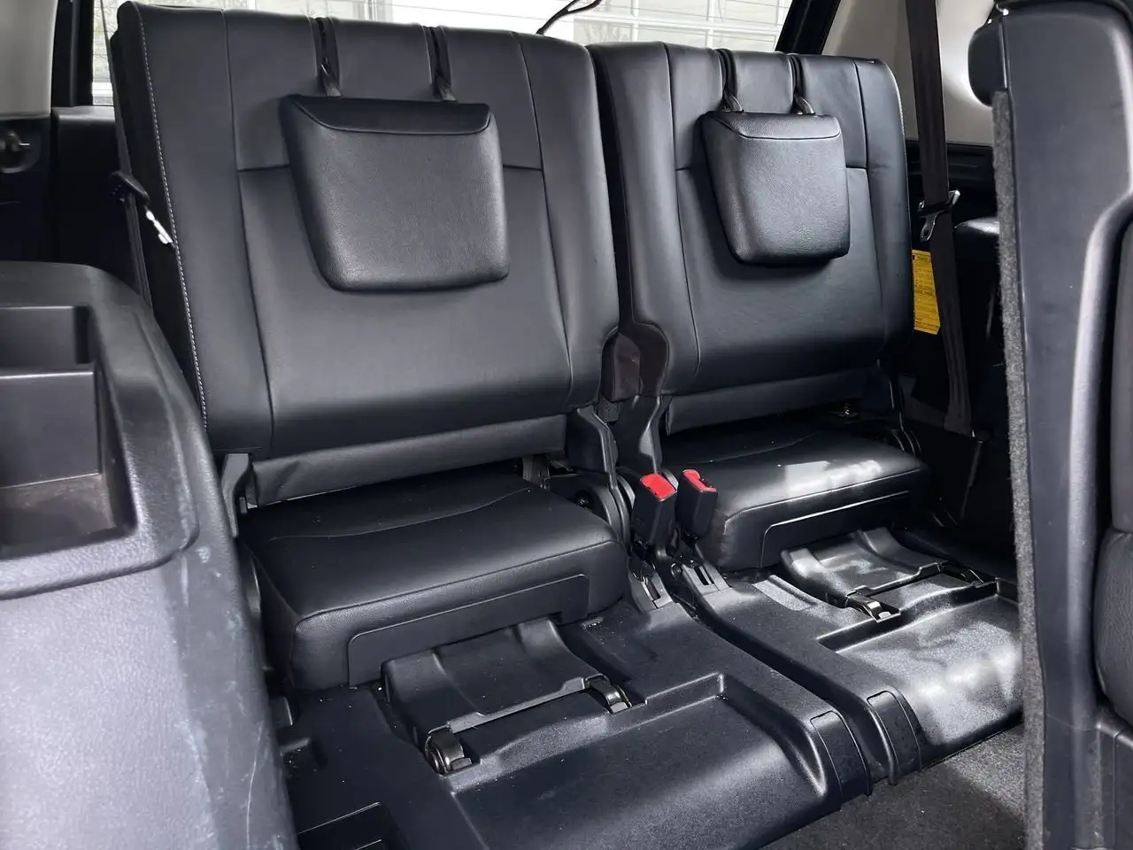 Toyota 4-Runner снимка Toyota 4-Runner