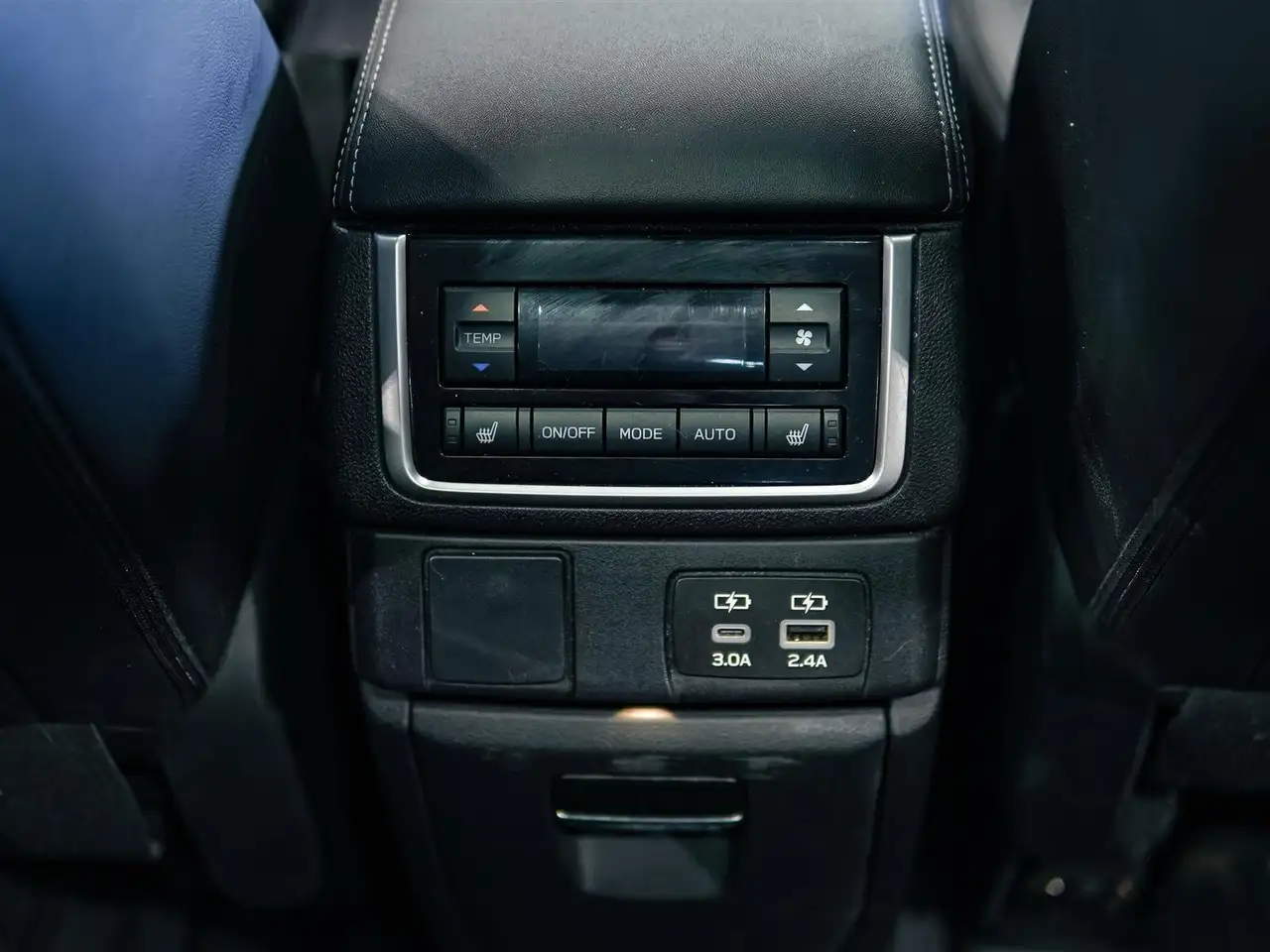 Subaru Ascent fotografie Subaru Ascent