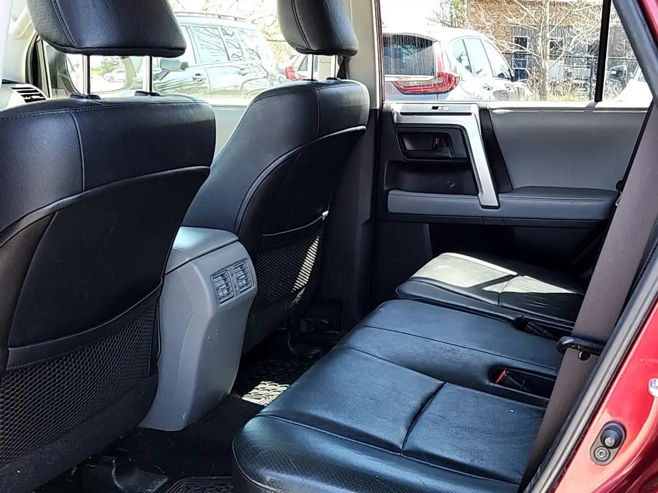 Toyota 4-Runner снимка Toyota 4-Runner