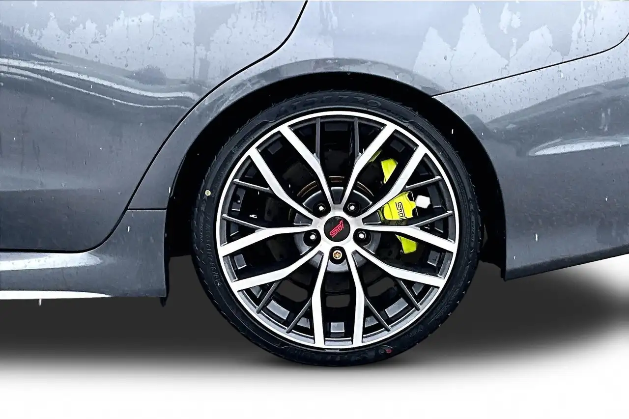 Subaru WRX снимка Subaru WRX