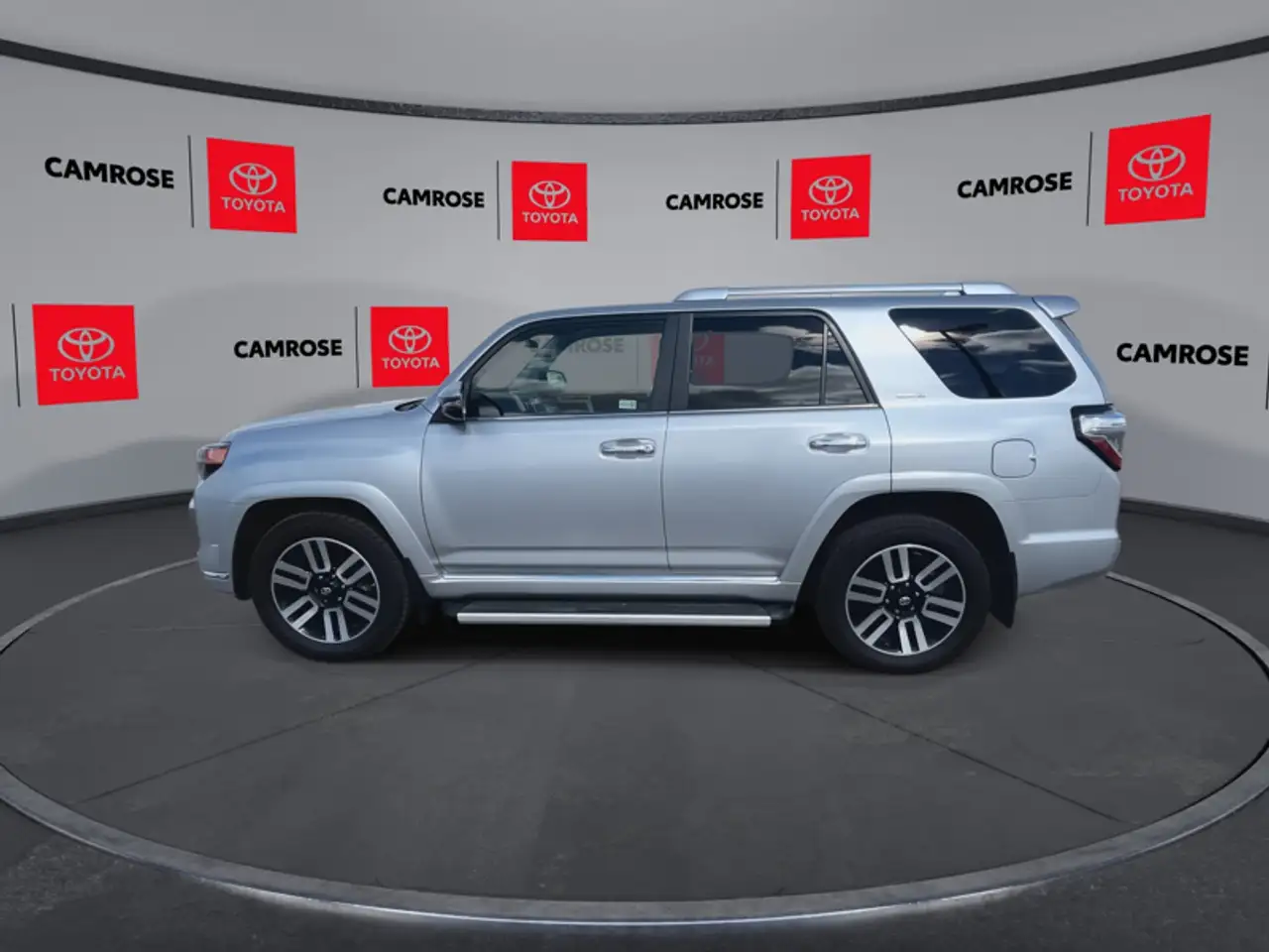 Toyota 4-Runner снимка Toyota 4-Runner