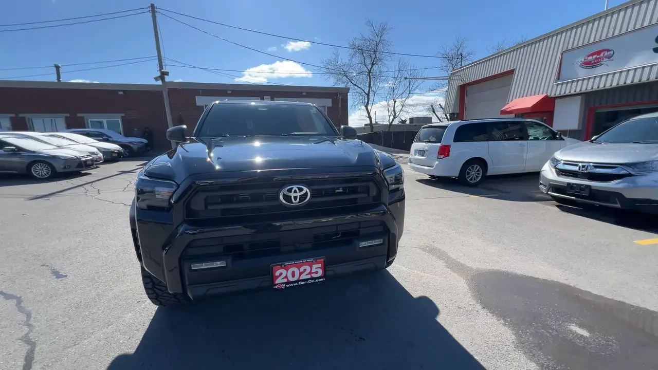 Toyota 4-Runner снимка Toyota 4-Runner