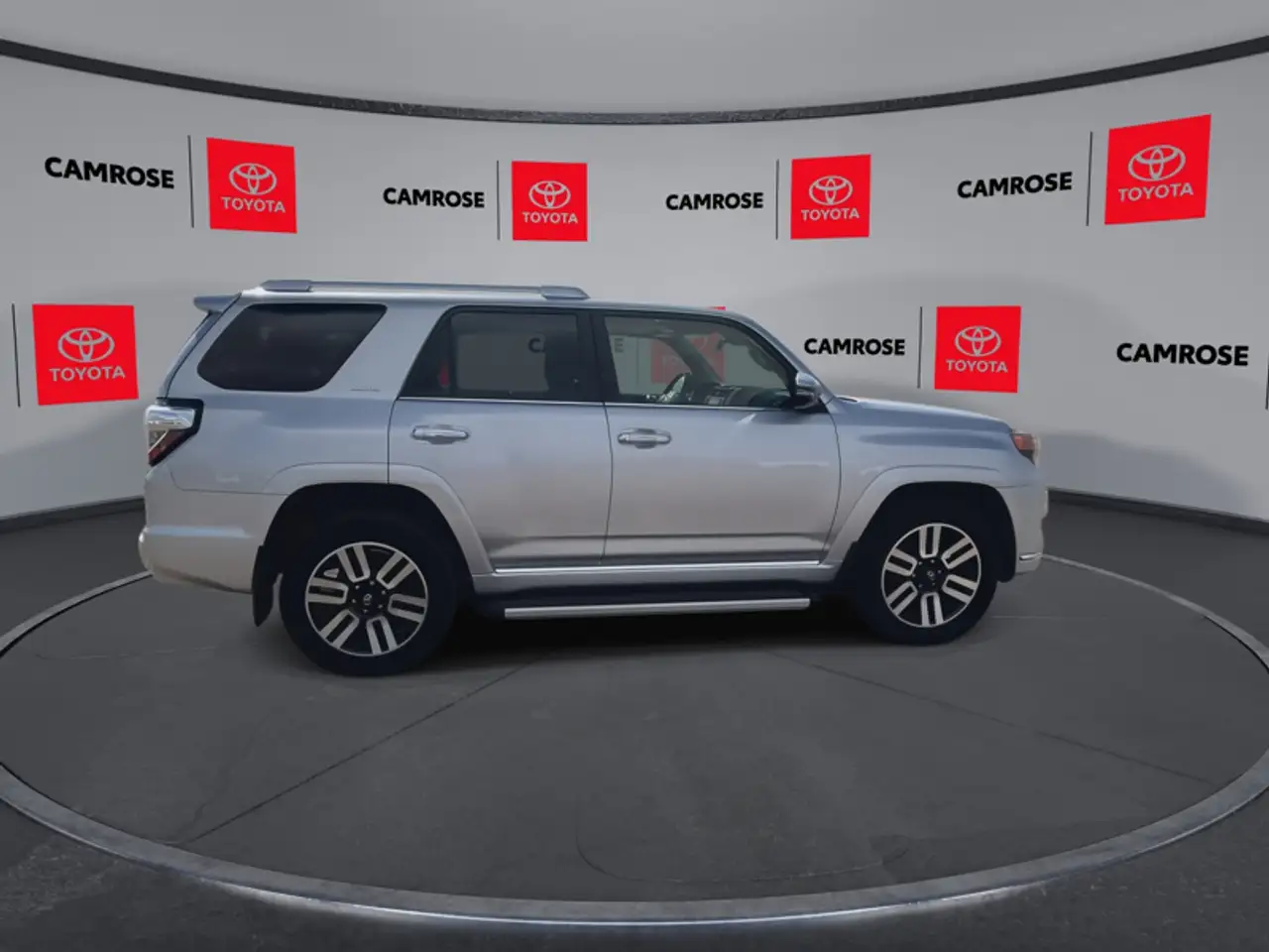 Toyota 4-Runner снимка Toyota 4-Runner