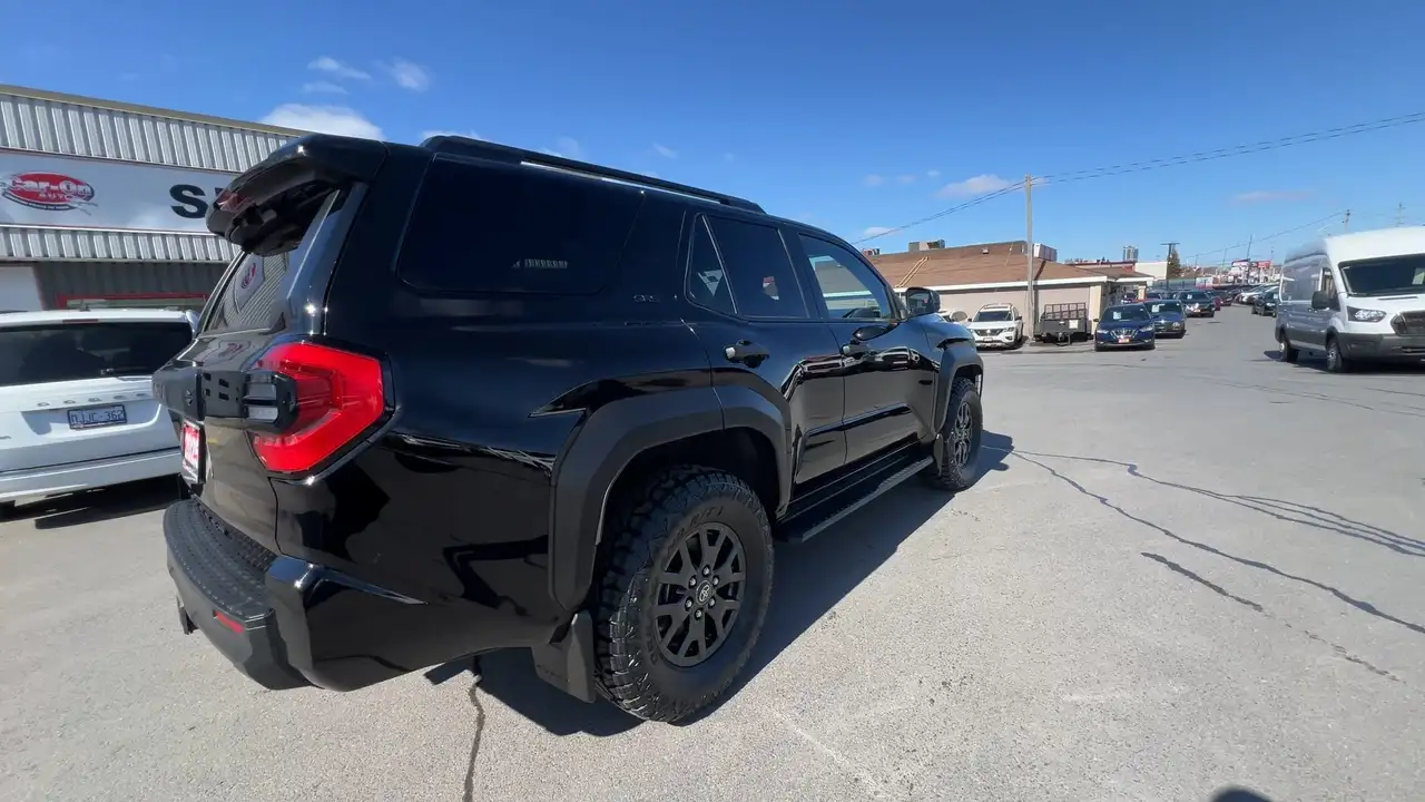 Toyota 4-Runner снимка Toyota 4-Runner