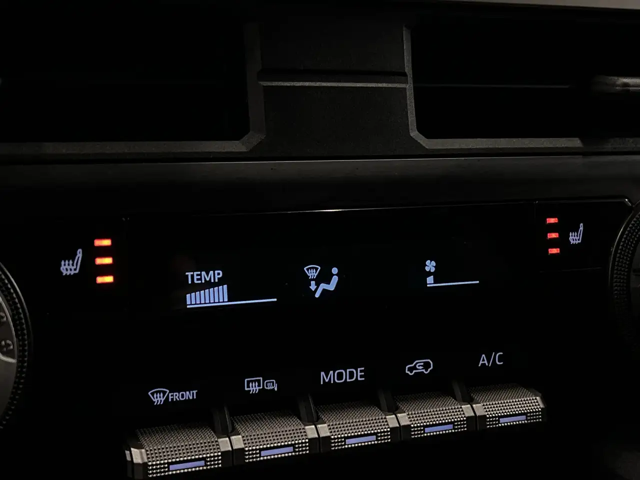 Toyota 4-Runner снимка Toyota 4-Runner