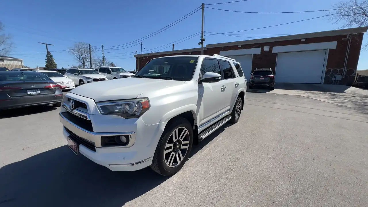 Toyota 4-Runner снимка Toyota 4-Runner