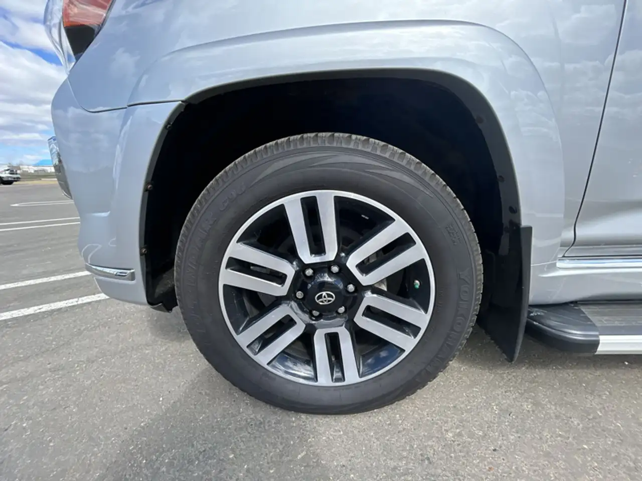 Toyota 4-Runner снимка Toyota 4-Runner