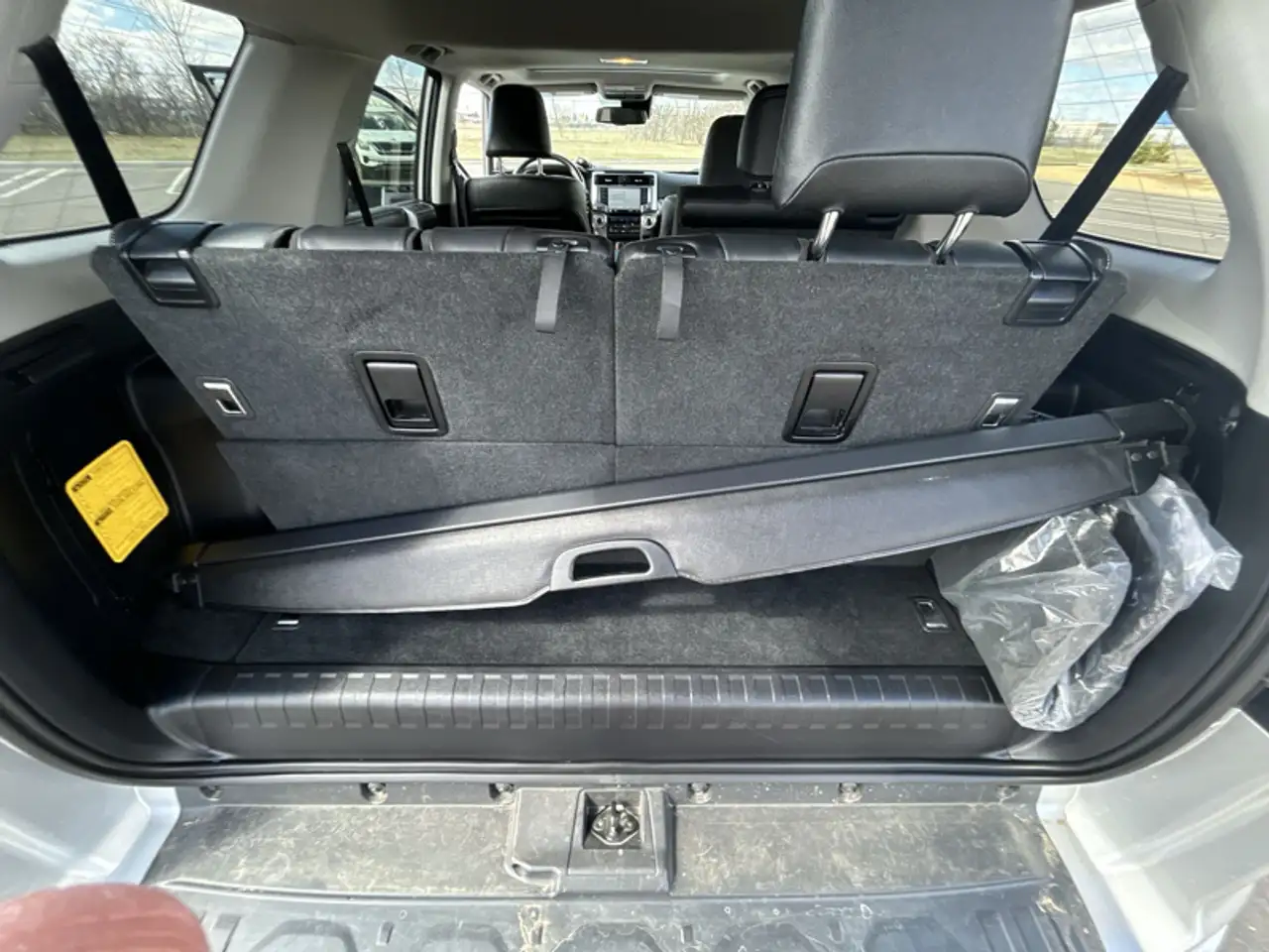 Toyota 4-Runner снимка Toyota 4-Runner