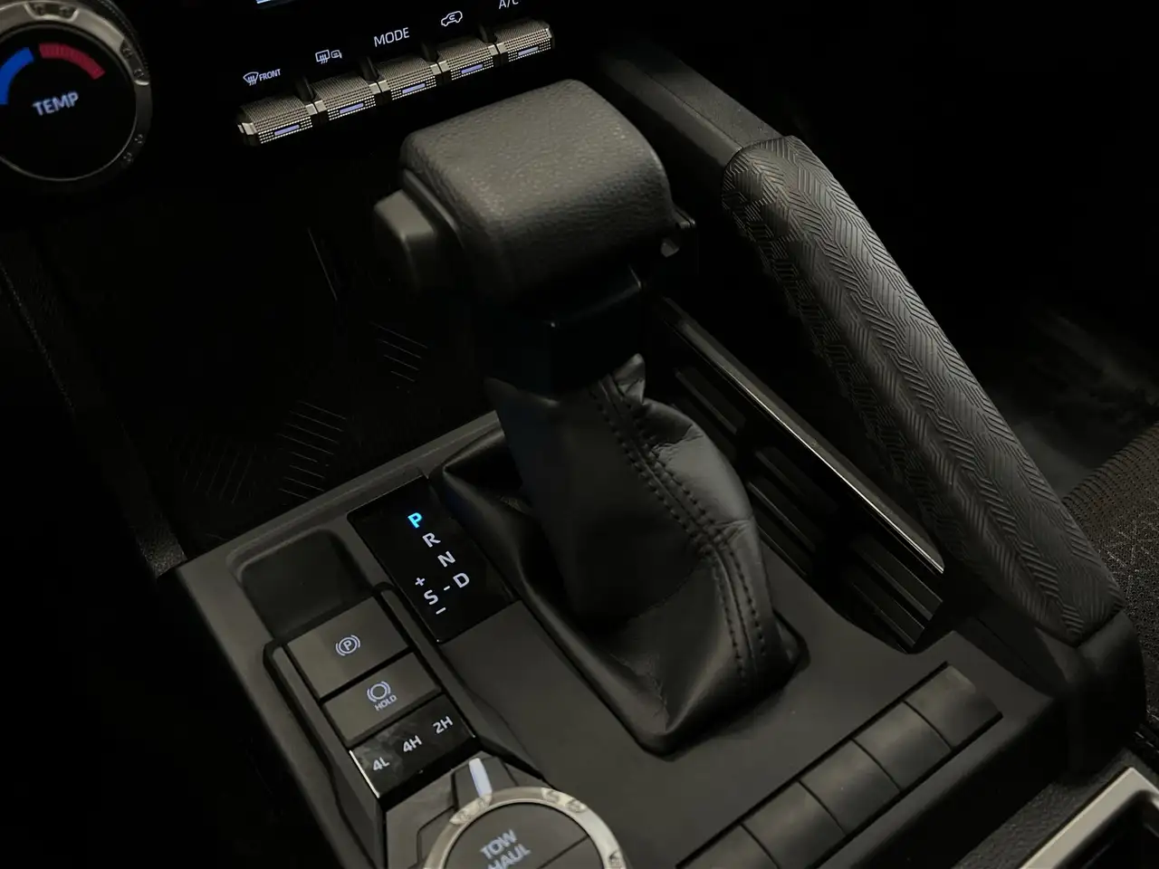 Toyota 4-Runner снимка Toyota 4-Runner