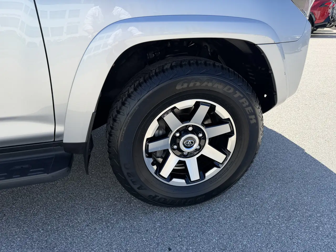 Toyota 4-Runner снимка Toyota 4-Runner