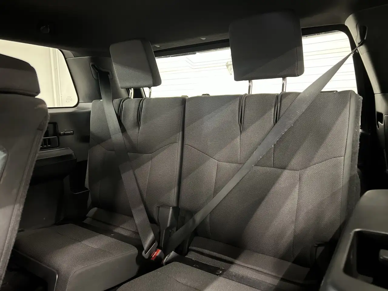 Toyota 4-Runner снимка Toyota 4-Runner