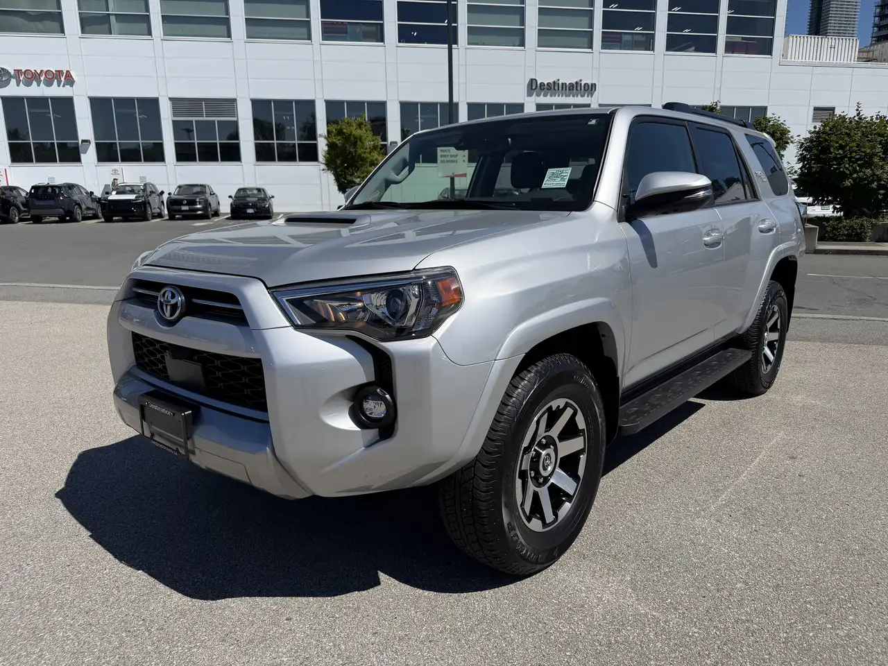 Toyota 4-Runner снимка Toyota 4-Runner